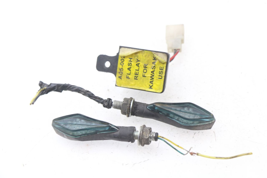 photo de TURN SIGNAL RELAY KAWASAKI ER-6 ER6 N 650 (2009 - 2011) - Main view