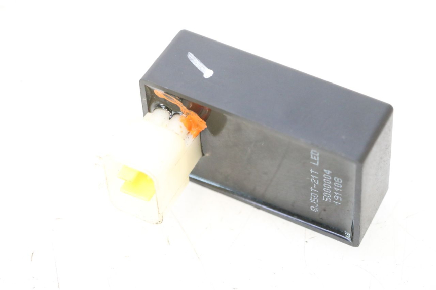 photo de TURN SIGNAL RELAY UNIT KEEWAY F-ACT FACT EVO 50 (2020 - 2026) - Product overview