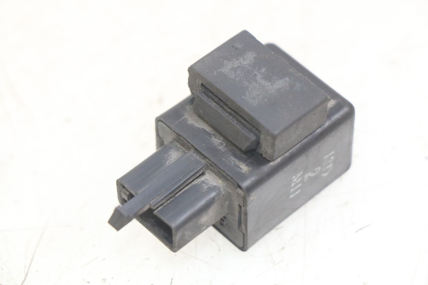 photo de FLASHER RELAY HONDA FES PANTHEON 125 (2003 - 2007) - Component detail