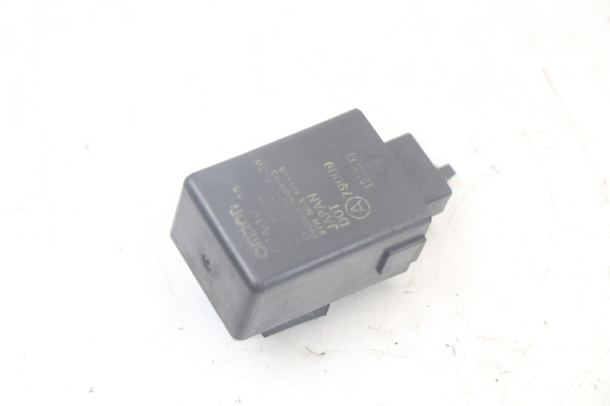 photo de FLASHER RELAY YAMAHA FJ 3CX 1200 (1986 - 1996) - Component detail