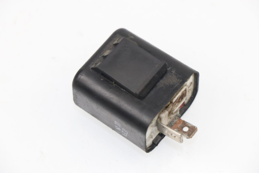 photo de TURN SIGNAL RELAY GILERA STORM 50 (1993 - 1997) - Component detail