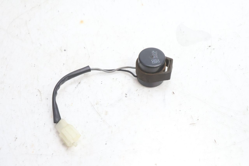 photo de TURN SIGNAL RELAY NECO GPX LC 2T 50 (2014 - 2018) - Zoom on usage condition