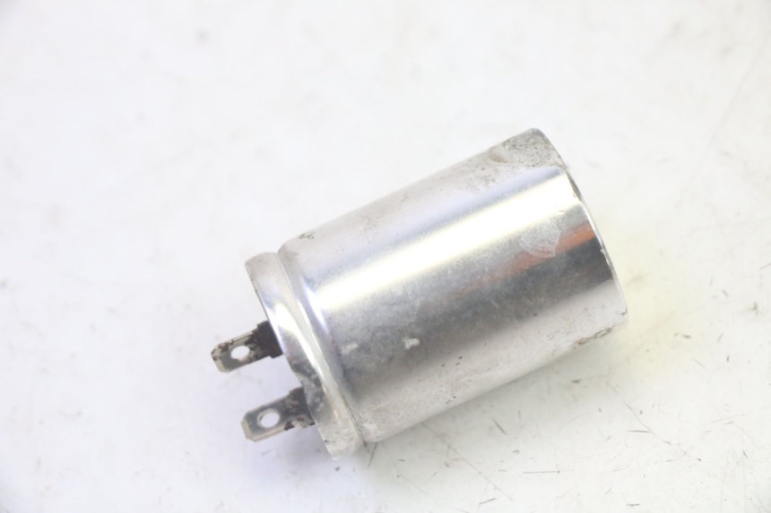 photo de TURN SIGNAL RELAY KAWASAKI GPX R WARBIRD 600 (1988 - 1993) - Main view