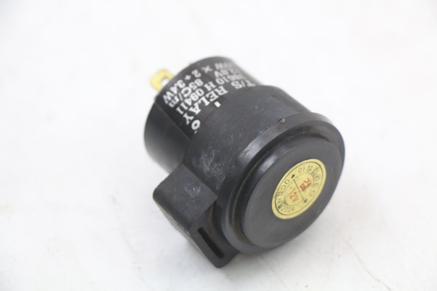 photo de FLASHER RELAY HYOSUNG GV AQUILA 125 (2000 - 2009) - Component detail