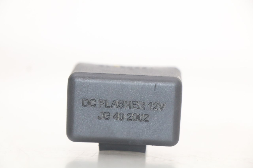 photo de TURN SIGNAL RELAY HUSQVARNA SVARTPILEN 401 (2018 - 2023) - Component detail