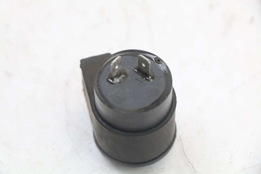 photo de FLASHER RELAY SYM JET 14 4T 50 (2018 - 2022) - Alternative perspective