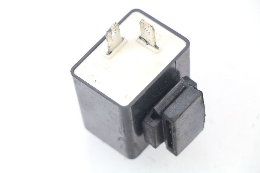 photo de TURN SIGNAL RELAY RIDE JUMP 2T 50 (2012 - 2017) - Zoom on usage condition