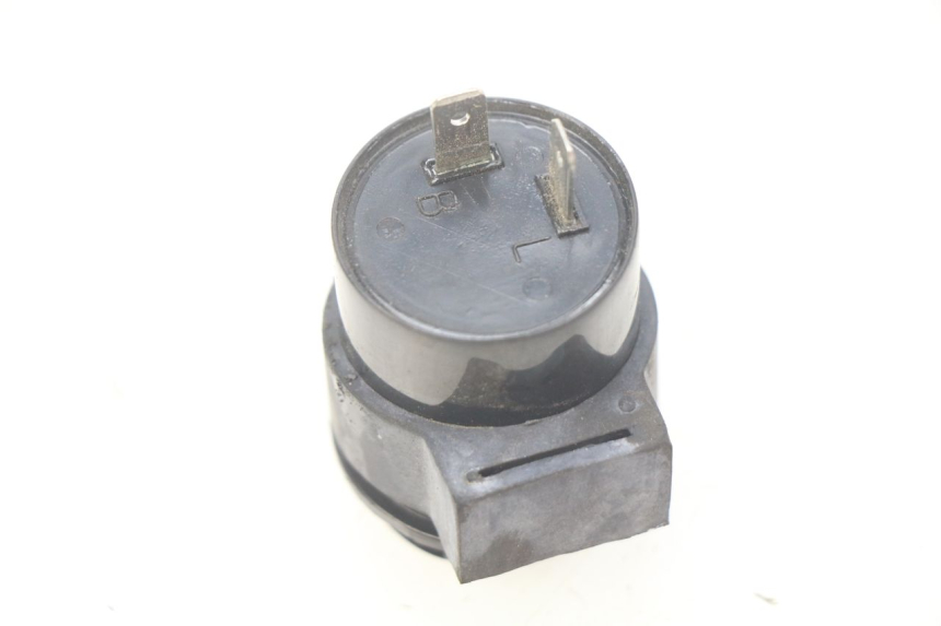 photo de FLASHER RELAY PEUGEOT KISBEE 4T 50 (2018 - 2022) - Zoom on usage condition