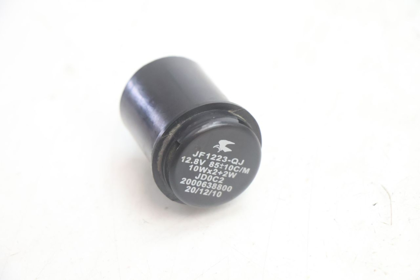 photo de FLASHER RELAY PEUGEOT KISBEE 4T 50 (2010 - 2017) - Component detail