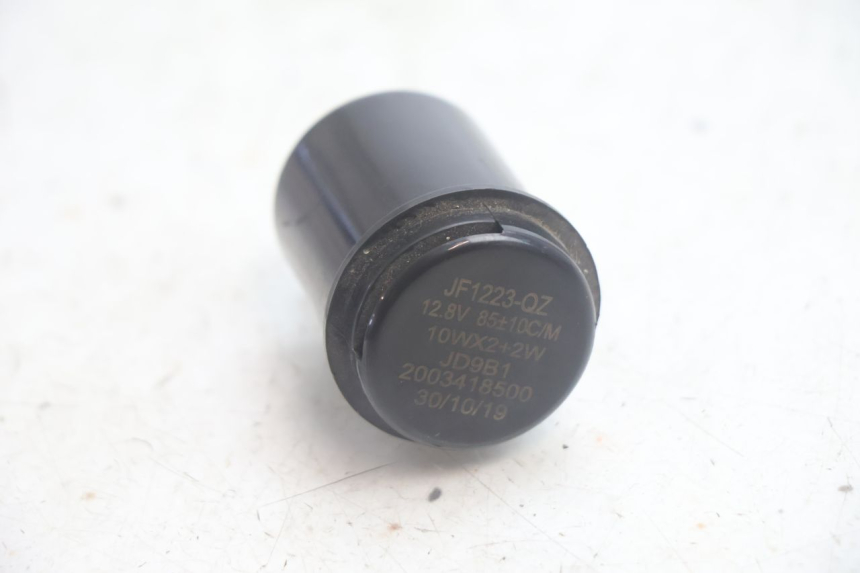 photo de FLASHER RELAY PEUGEOT KISBEE 4T 50 (2018 - 2022) - Zoom on usage condition