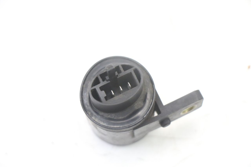 photo de FLASHER RELAY KYMCO DINK 4T 50 (2007 - 2018) - Zoom on usage condition