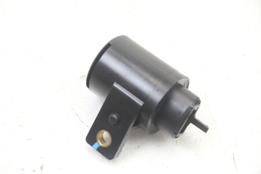 photo de TURN SIGNAL RELAY KYMCO XCITING 500 (2007 - 2010) - Zoom on usage condition