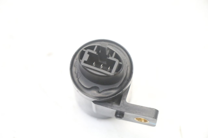 photo de TURN SIGNAL RELAY KYMCO XCITING 500 (2007 - 2010) - Technical close-up