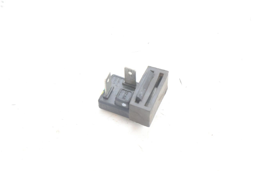 photo de TURN SIGNAL RELAY PIAGGIO LIBERTY IGET 4T 50 (2021 - 2025) - Main view