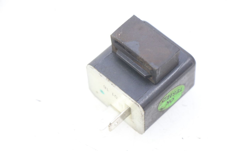 photo de FLASHER RELAY PIAGGIO LIBERTY IGET S 125 (2016 - 2020) - Component detail