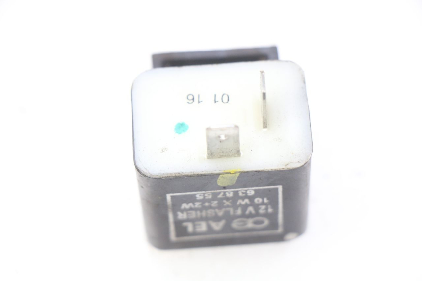 photo de FLASHER RELAY PIAGGIO LIBERTY IGET S 125 (2016 - 2020) - Zoom on usage condition