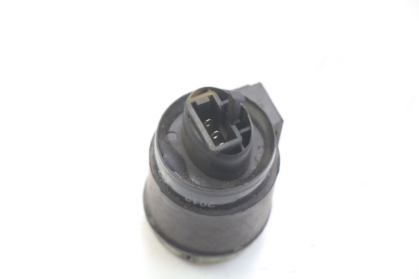 photo de TURN SIGNAL RELAY KYMCO LIKE 4T 50 (2009 - 2018) - Zoom on usage condition