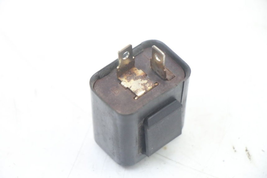 photo de TURN SIGNAL RELAY MBK X-LIMIT XLIMIT 50 (2007 - 2012) - Zoom on usage condition