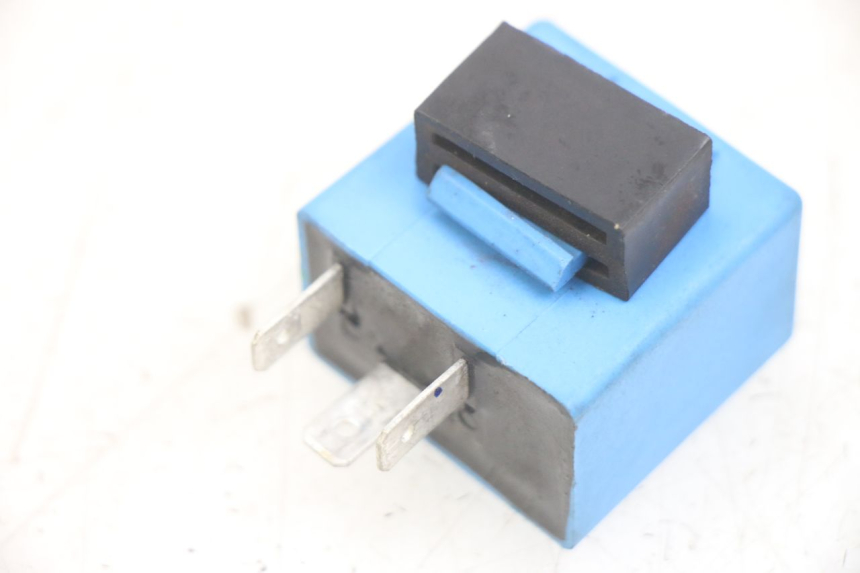 photo de FLASHER RELAY PIAGGIO MEDLEY 125 (2016 - 2023) - Component detail