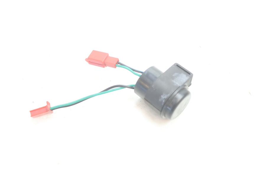 photo de TURN SIGNAL RELAY SYM MIO 50 (2005 - 2010) - Zoom on usage condition
