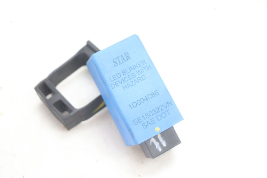 photo de TURN SIGNAL RELAY PIAGGIO MP3 HPE 530 (2022 - 2026) - Main view