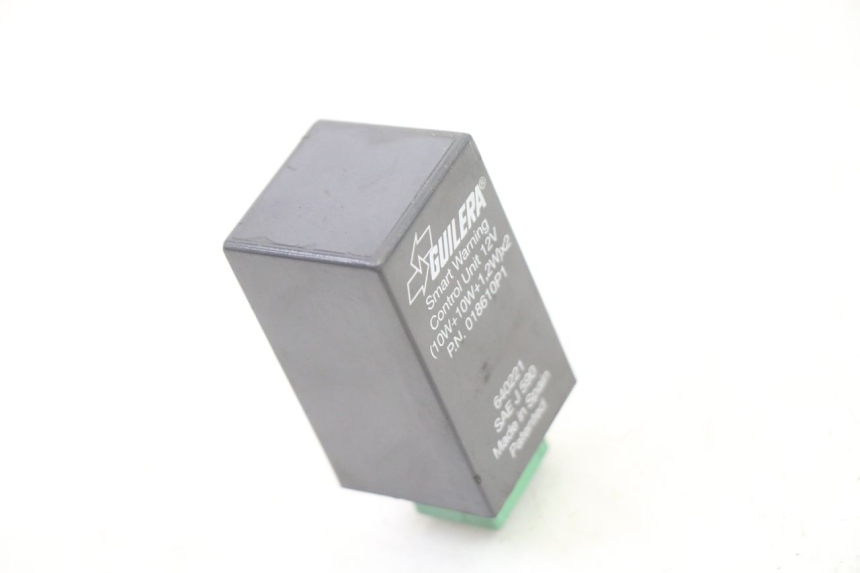 photo de TURN SIGNAL RELAY PIAGGIO MP3 500 (2011 - 2015) - Zoom on usage condition