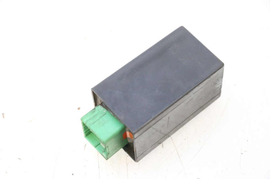 photo de TURN SIGNAL RELAY PIAGGIO MP3 RL 250 (2006 - 2010) - Zoom on usage condition
