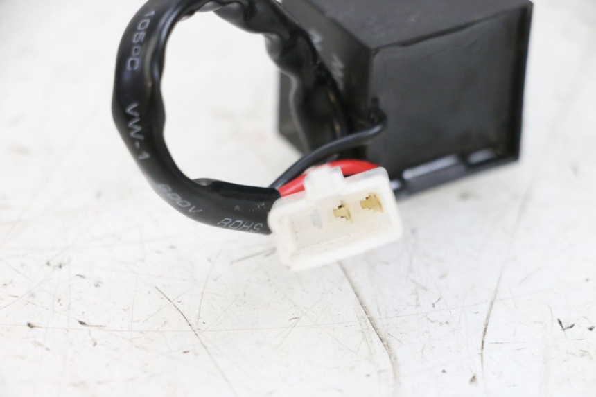 photo de TURN SIGNAL RELAY YAMAHA MT-07 MT07 ABS 700 (2018 - 2020) - Component detail
