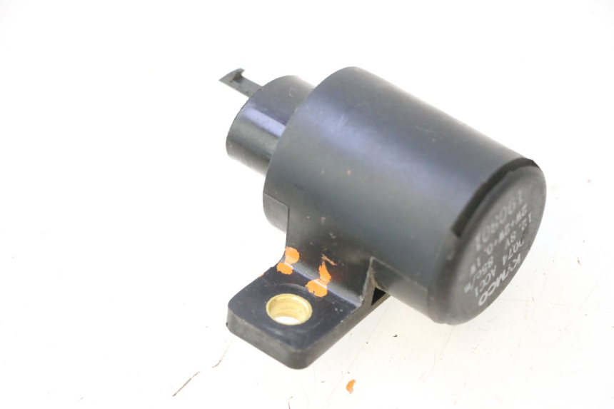 photo de TURN SIGNAL RELAY KYMCO LIKE 4T 50 (2019 - 2025) - Zoom on usage condition