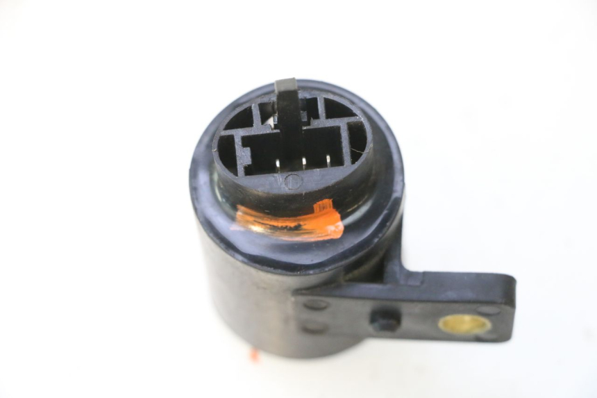 photo de TURN SIGNAL RELAY KYMCO LIKE 4T 50 (2019 - 2025) - Alternative perspective