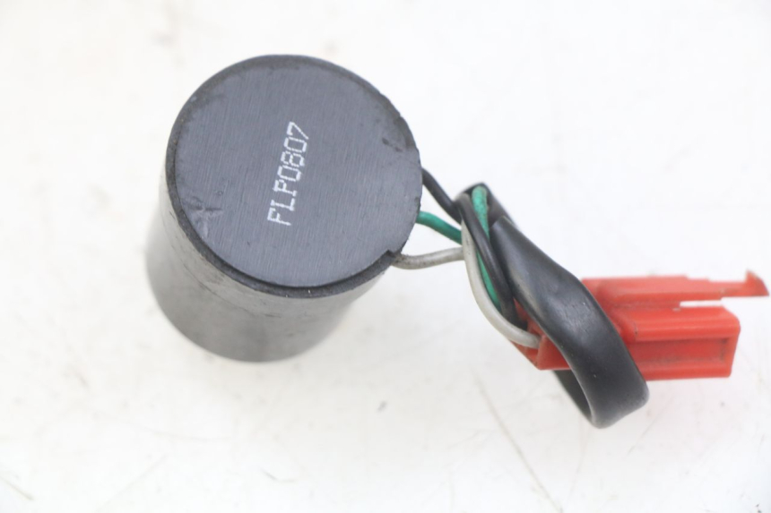 photo de FLASHER RELAY SELECT UP OCTALIS 125 (2007 - 2012) - Component detail