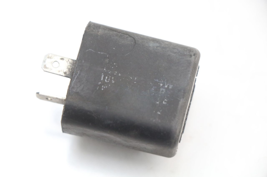 photo de FLASHER RELAY MBK OVETTO 2T 50 (2007 - 2017) - Alternative perspective