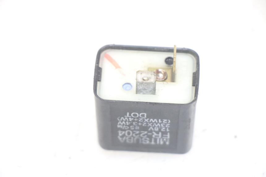 photo de FLASHER RELAY HONDA PCX (JF28) 125 (2009 - 2011) - Component detail