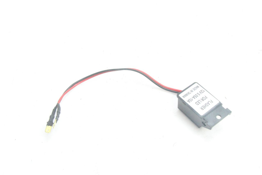 photo de FLASHER RELAY HONDA PCX (JF28) 125 (2009 - 2011) - Zoom on usage condition