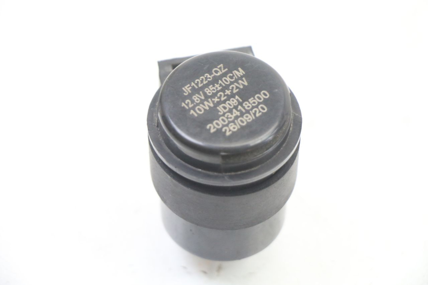 photo de FLASHER RELAY PEUGEOT KISBEE 4T 50 (2018 - 2022) - Component detail