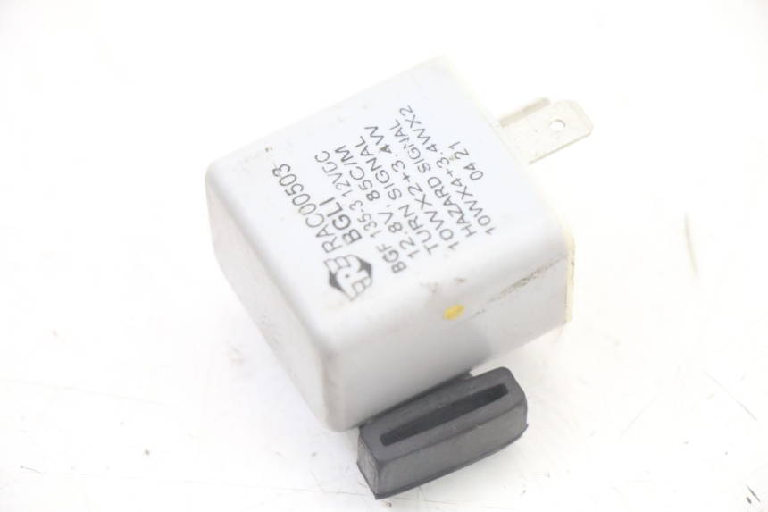 photo de TURN SIGNAL RELAY ROYAL ENFIELD HYMALAYAN 410 (2016 - 2023) - Component detail
