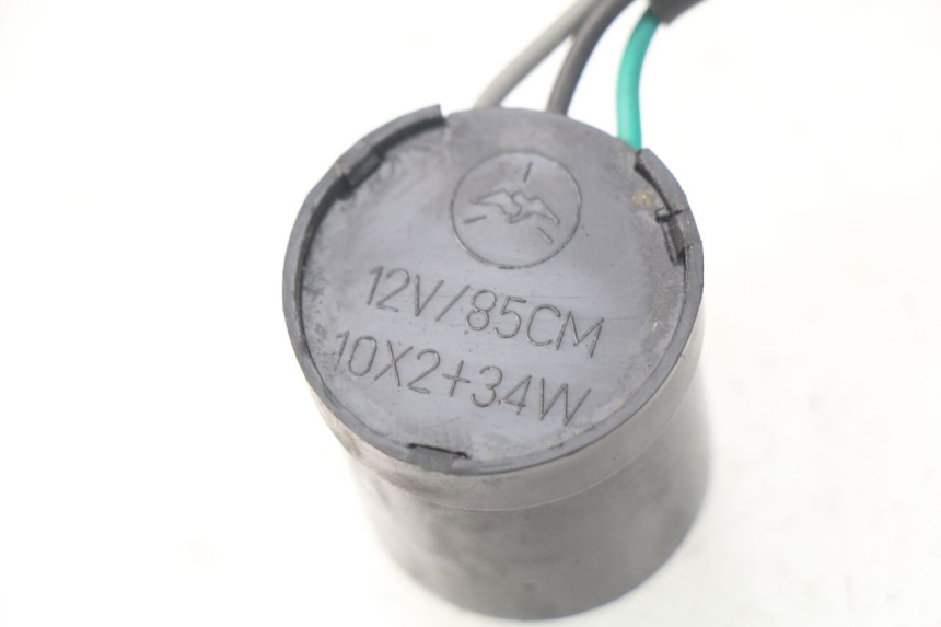 photo de FLASHER RELAY JM MOTORS SANTANA 50 (2014 - 2023) - Component detail