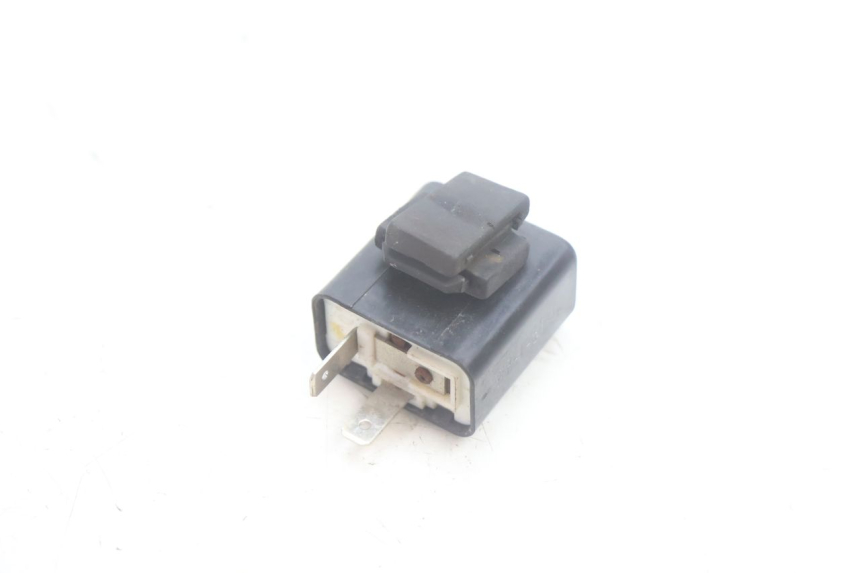 photo de FLASHER RELAY HONDA SCV LEAD 100 (2003 - 2007) - Zoom on usage condition