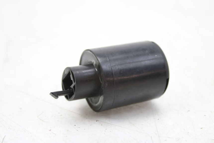 photo de FLASHER RELAY KYMCO SENTO 100 (2008 - 2013) - Alternative perspective