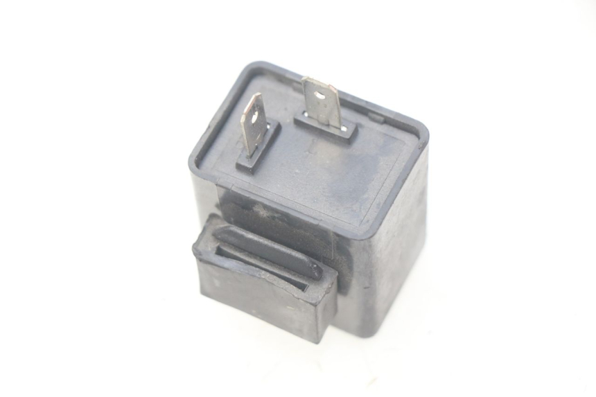 photo de FLASHER RELAY YAMAHA SLIDER NAKED 50 (2004 - 2018) - Component detail