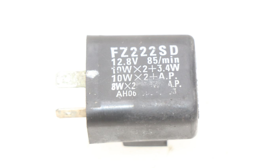 photo de FLASHER RELAY YAMAHA SLIDER NAKED 50 (2004 - 2018) - Main view