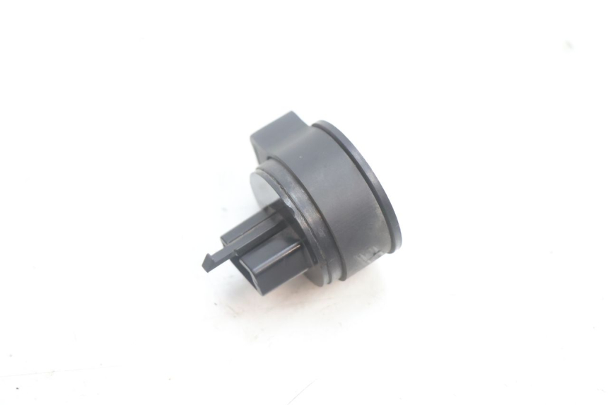 photo de TURN SIGNAL RELAY PEUGEOT SPEEDFIGHT 2 AC 50 (2000 - 2009) - Main view