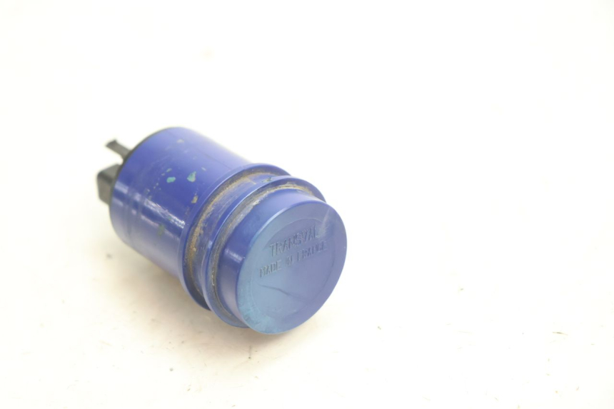 photo de TURN SIGNAL RELAY PEUGEOT SPEEDFIGHT LC 50 (1996 - 2002) - Zoom on usage condition