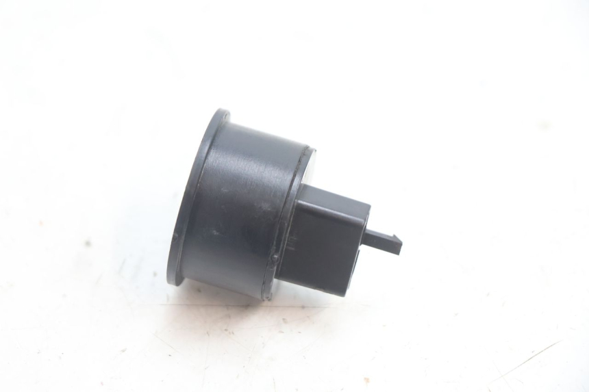 photo de TURN SIGNAL RELAY PEUGEOT SPEEDFIGHT LC 50 (1996 - 2002) - Component detail
