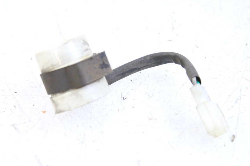 photo de TURN SIGNAL RELAY RAZZO STEED 125 (2012 - 2018) - Component detail