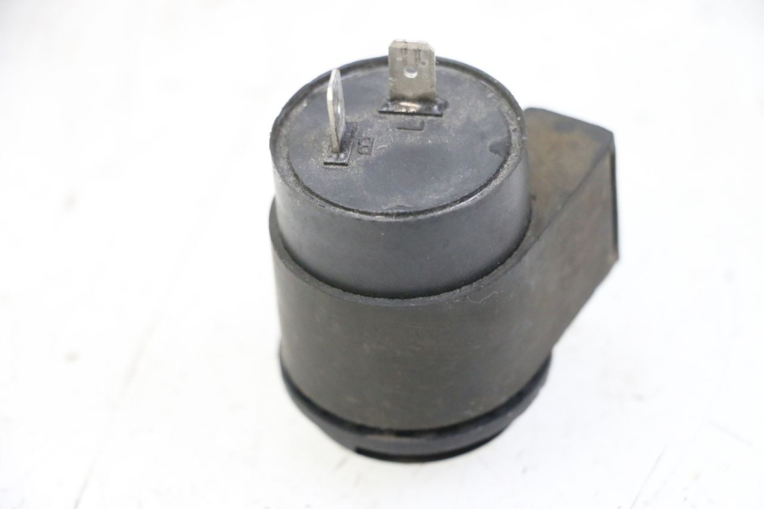 photo de TURN SIGNAL RELAY SYM FIDDLE 3 III 50 (2014 - 2020) - Alternative perspective