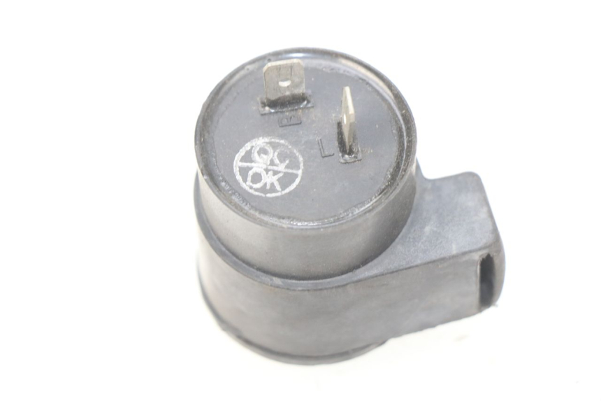 photo de FLASHER RELAY PEUGEOT TWEET 4T 50 (2018 - 2022) - Zoom on usage condition