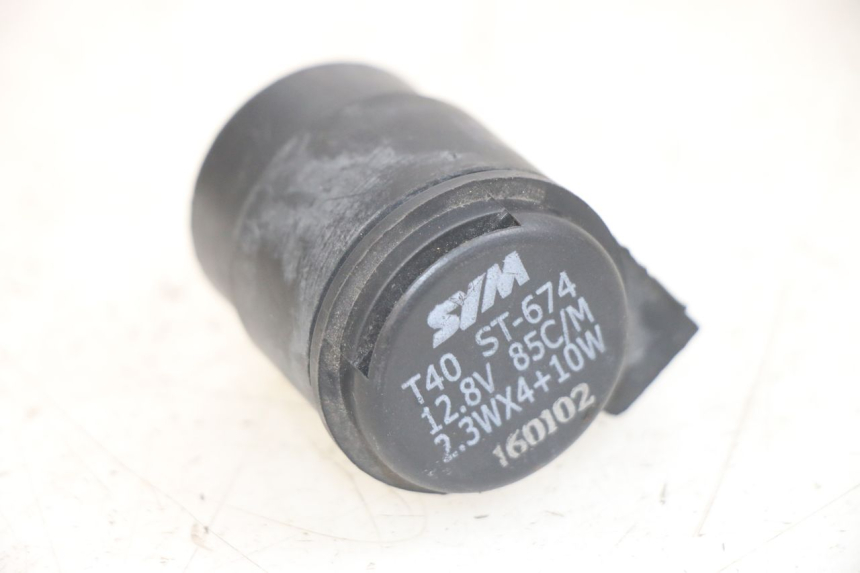 photo de FLASHER RELAY PEUGEOT TWEET 4T 50 (2014 - 2019) - Main view
