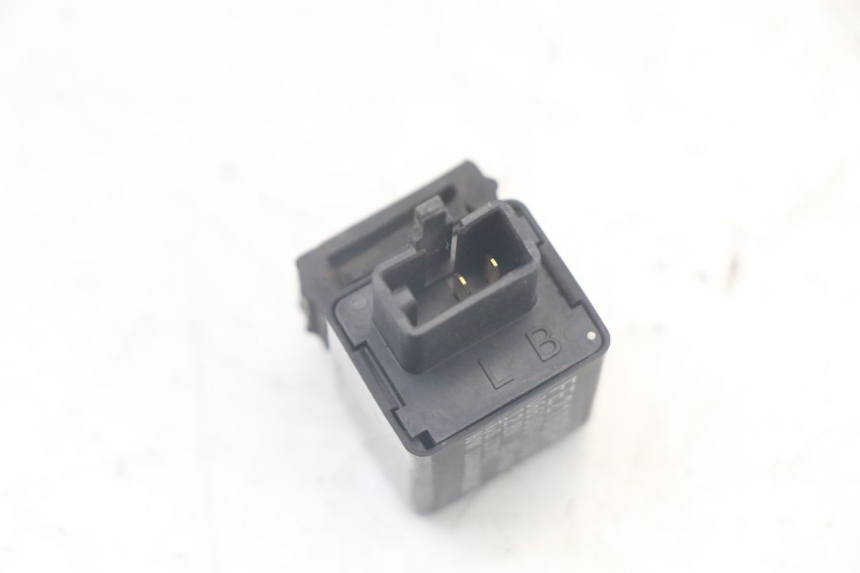 photo de FLASHER RELAY KAWASAKI VERSYS ABS 650 (2015 - 2018) - Zoom on usage condition