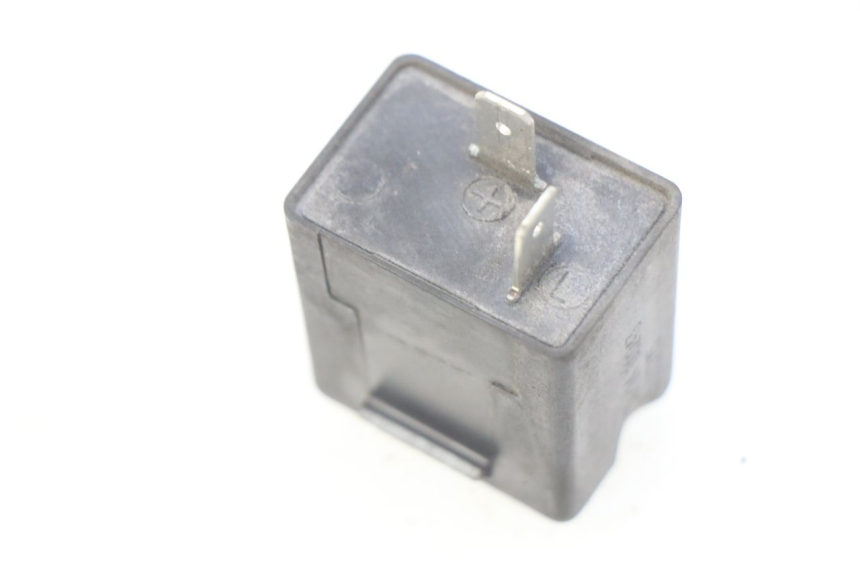 photo de FLASHER RELAY PIAGGIO VESPA PRIMAVERA 2T 50 (2013 - 2018) - Component detail